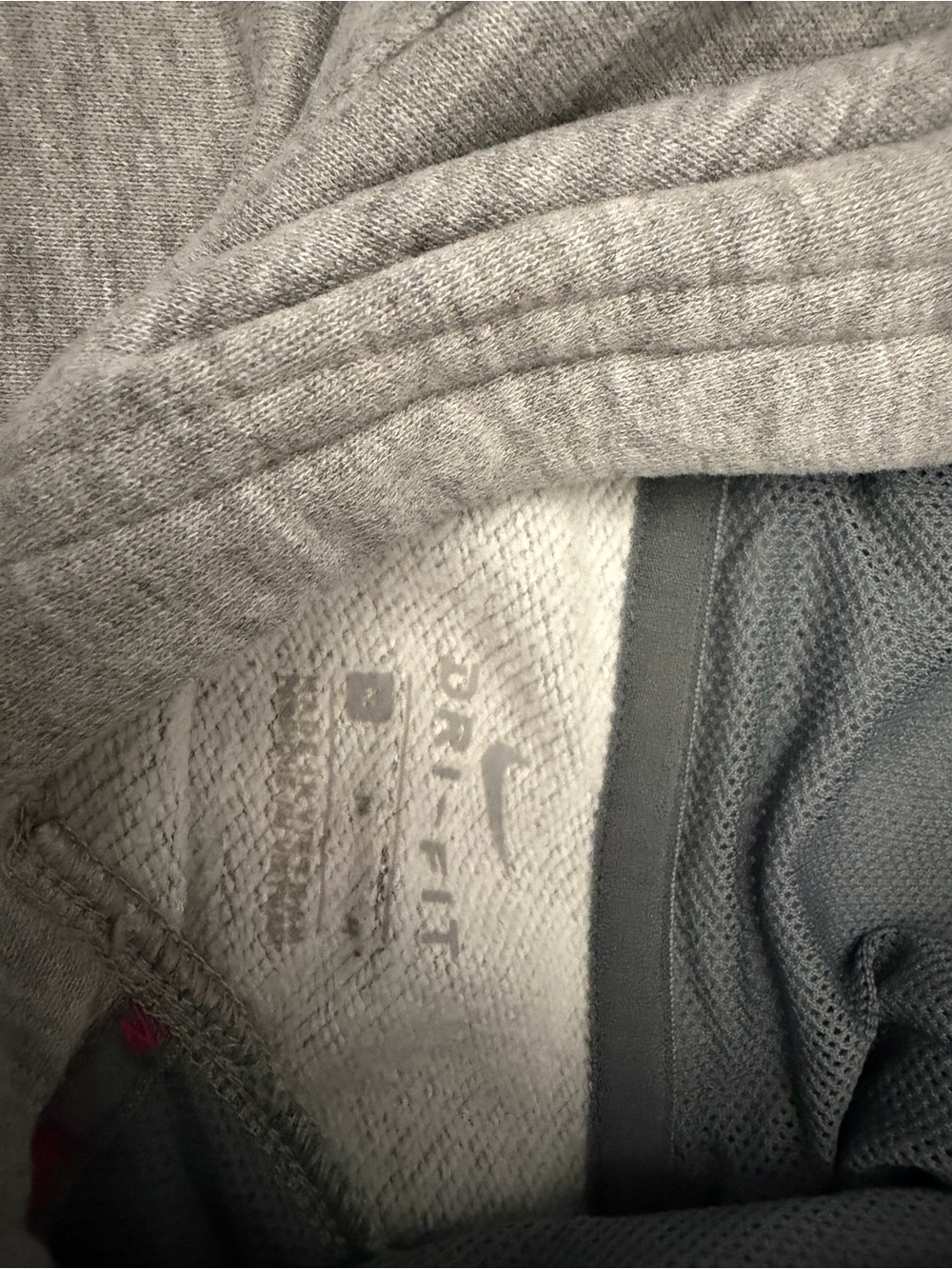 Sweater Subcategory Classification - Picture 5 of 8